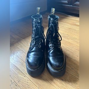 Dr. Martens Jadon Max